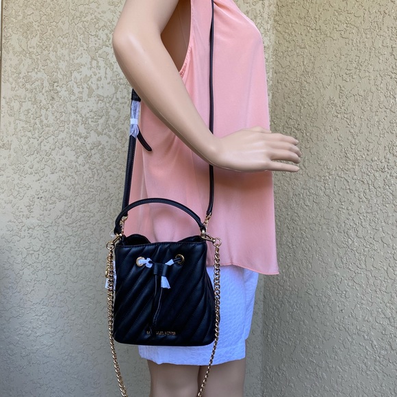 MICHAEL KORS SMALL BUCKET XBODY BLACK - Picture 6 of 16